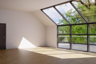 Pourquoi choisir une extension vitrée pour agrandir son habitat ?